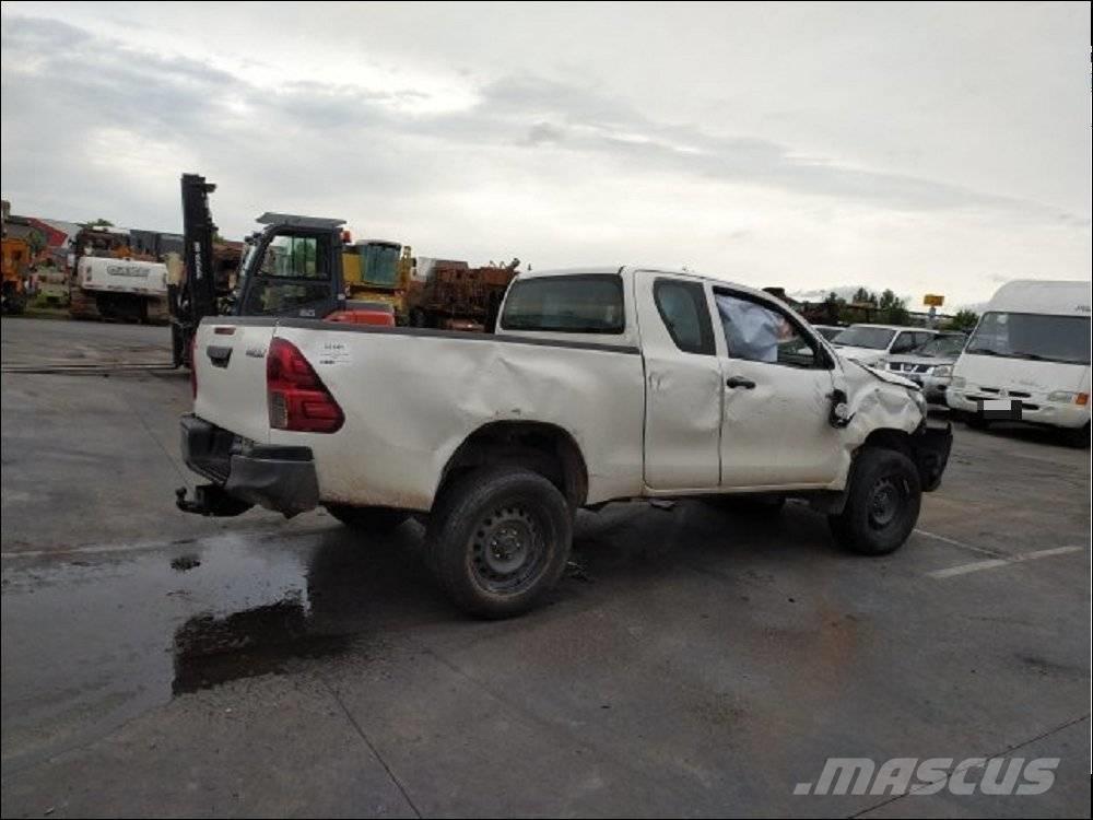 Toyota Hilux 5 Nakladacia/sklápacia bočnica