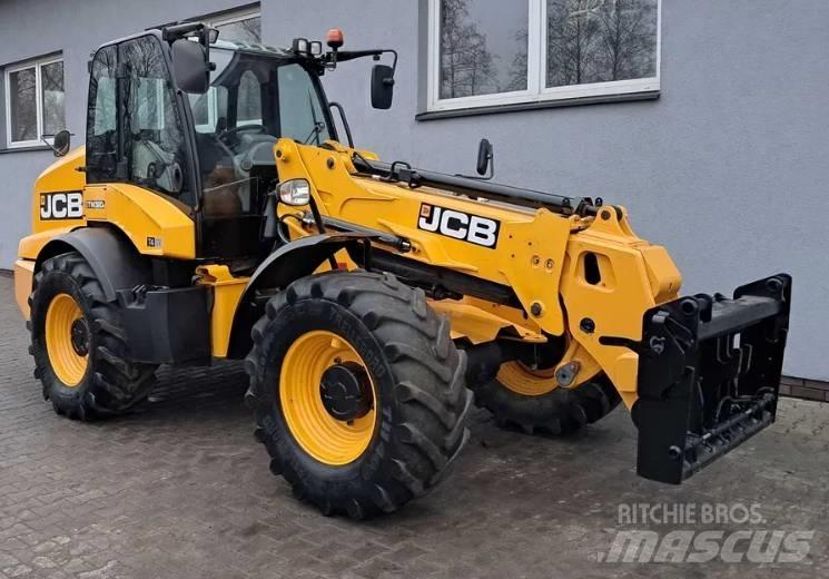 JCB TM 320 S Teleskopické nakladače pre poľnohospodárstvo