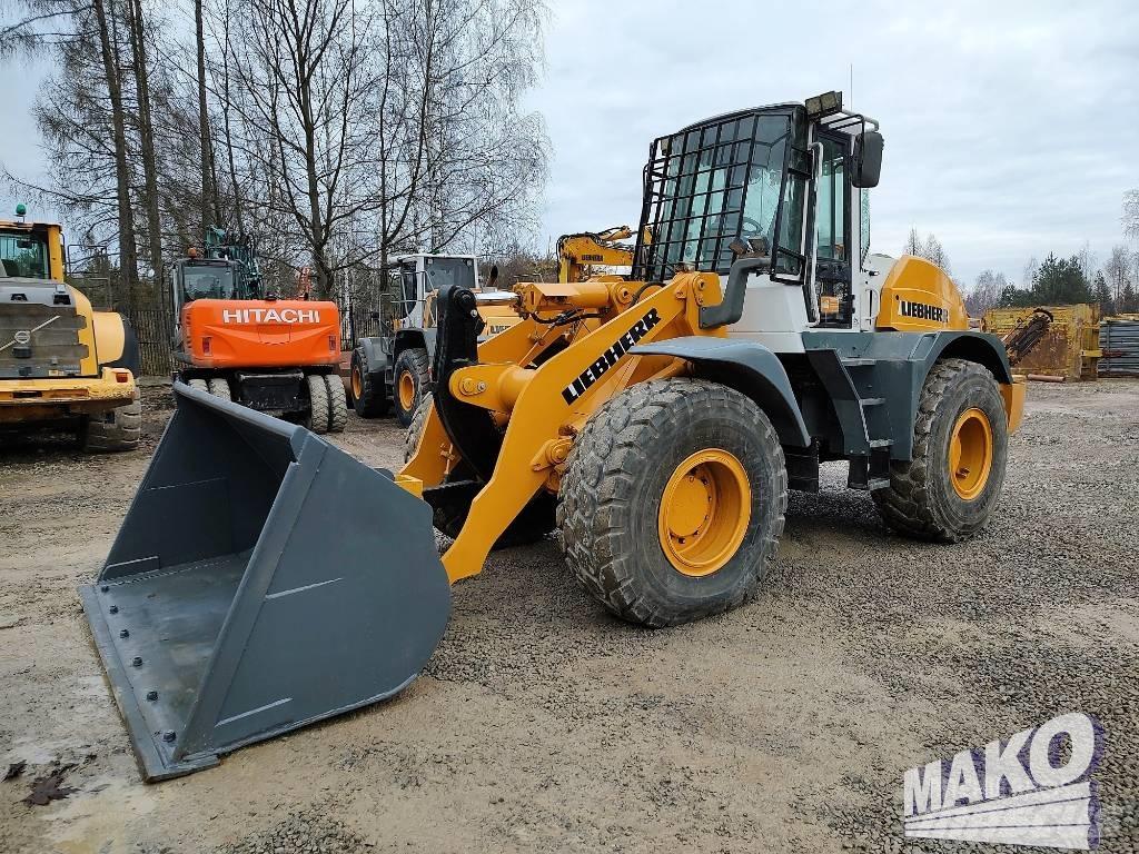 Liebherr L 534 Kolesové nakladače