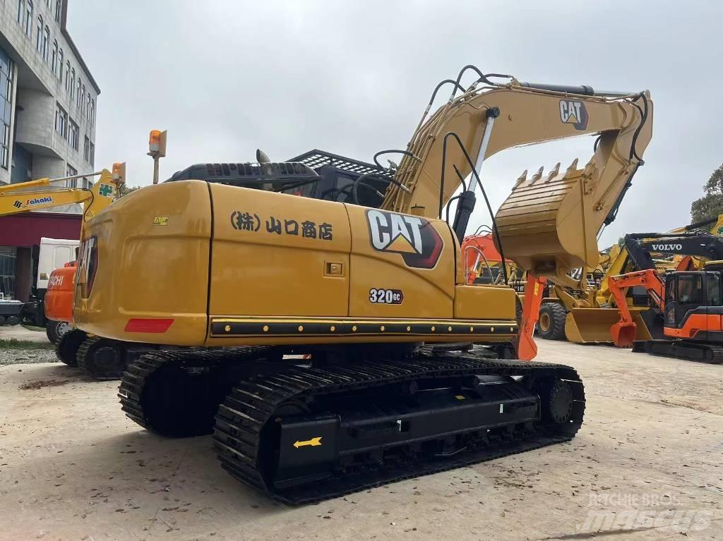 CAT 320 GC Pásové rýpadlá