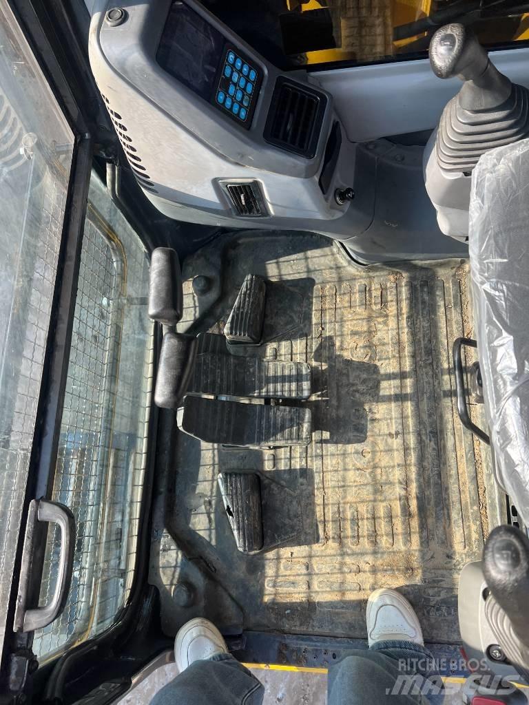 Komatsu PC300 Pásové rýpadlá