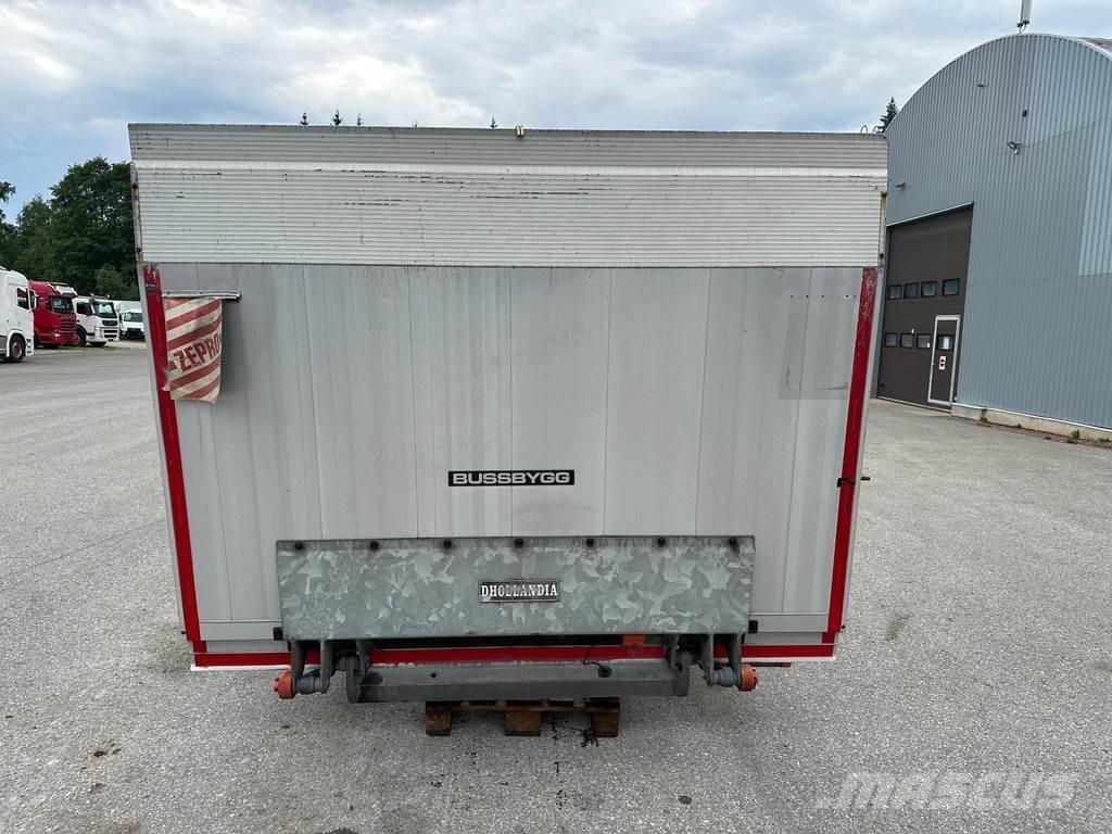 Dhollandia  Nákladné výťahy