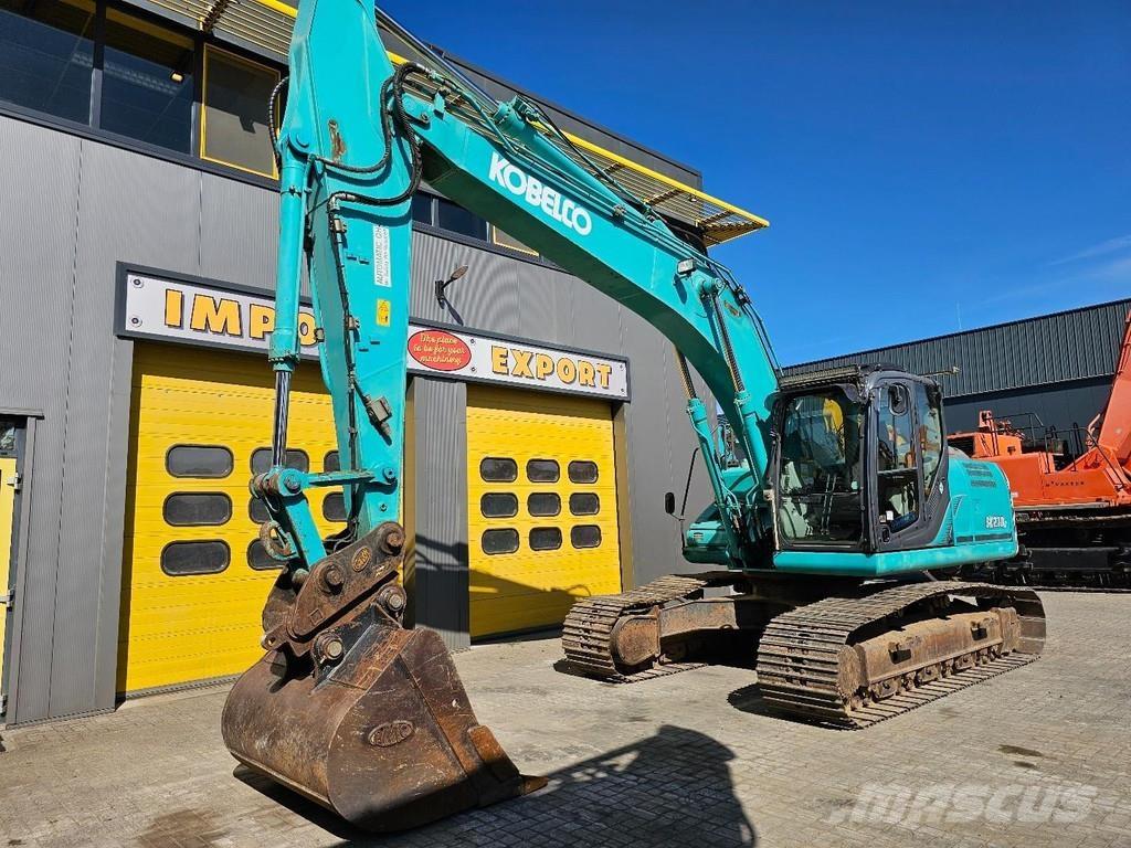 Kobelco SK210LC-9 Pásové rýpadlá