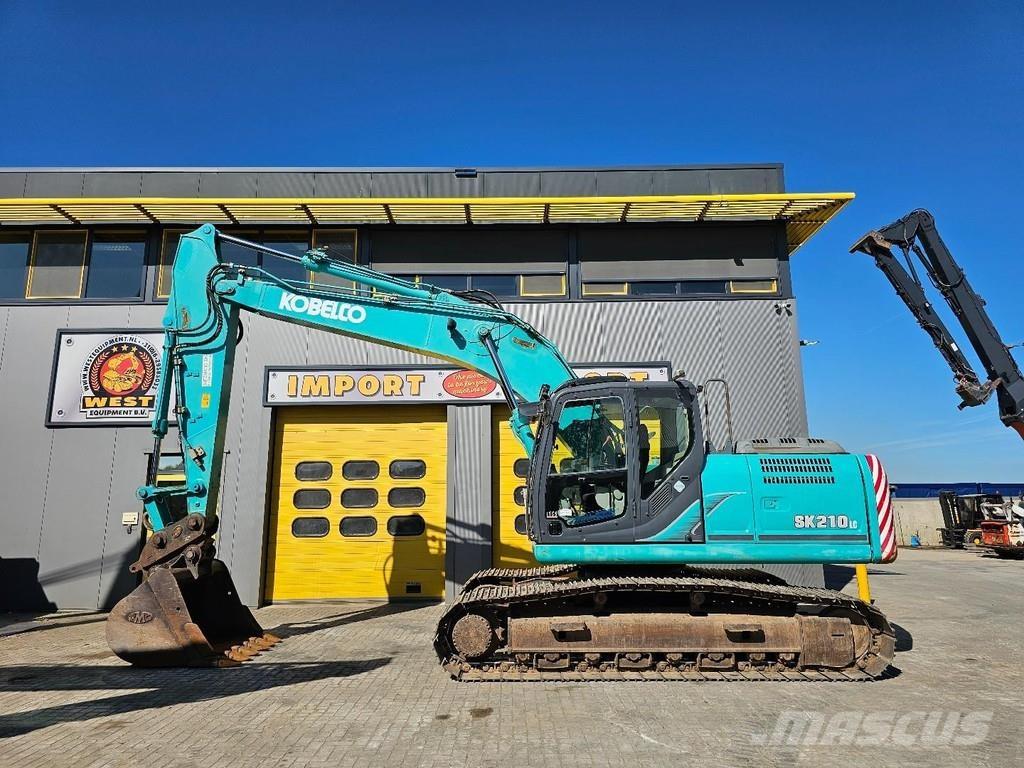 Kobelco SK210LC-9 Pásové rýpadlá