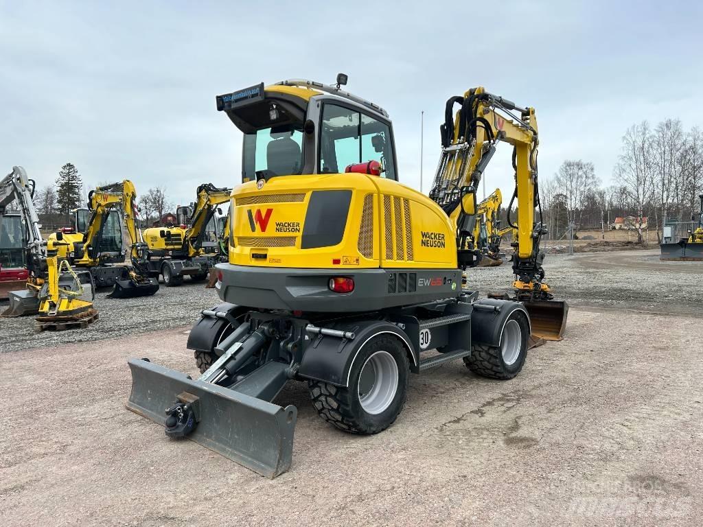 Wacker Neuson EW65 Kolesové rýpadlá