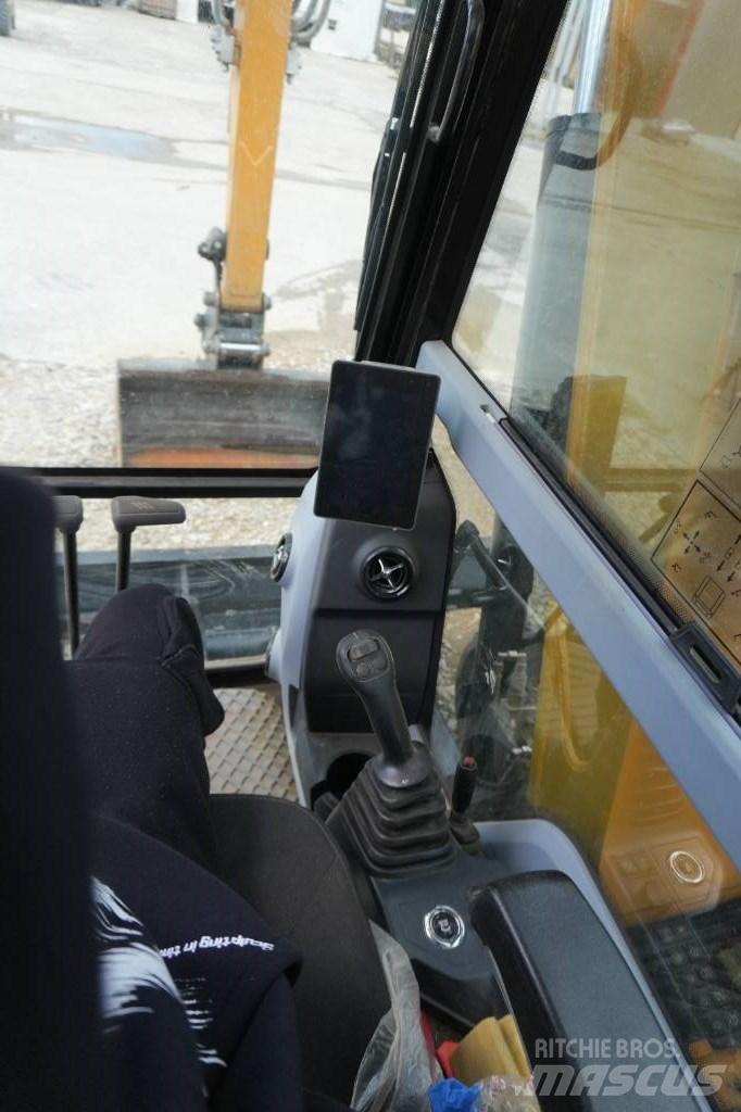 Sany SY 75 C Pásové rýpadlá