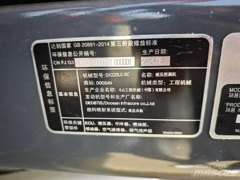Doosan DX 225 LC Pásové rýpadlá