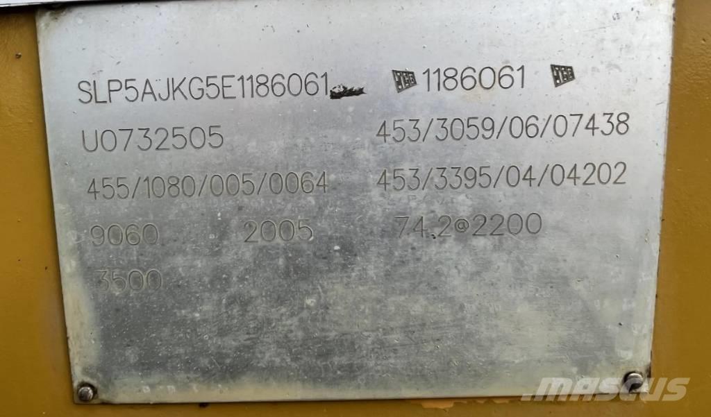 JCB 535-125 Teleskopické manipulátory