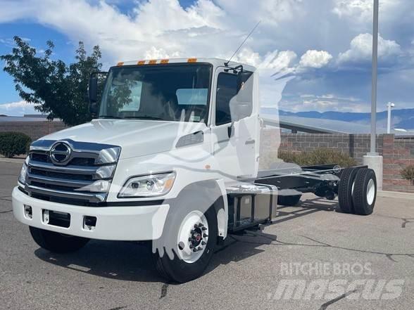 Hino L6 Nákladné vozidlá bez nadstavby