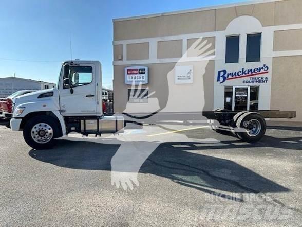 Hino L6 Nákladné vozidlá bez nadstavby