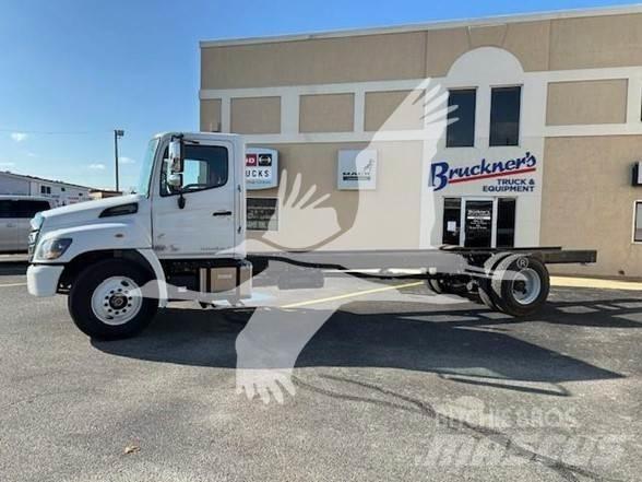 Hino L7 Nákladné vozidlá bez nadstavby