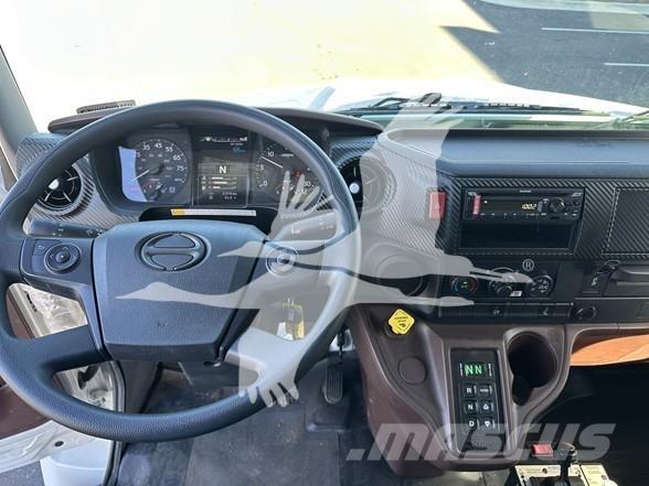 Hino XL8 Sklápače