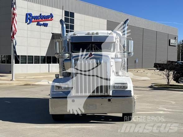 Kenworth W900 Ťahače