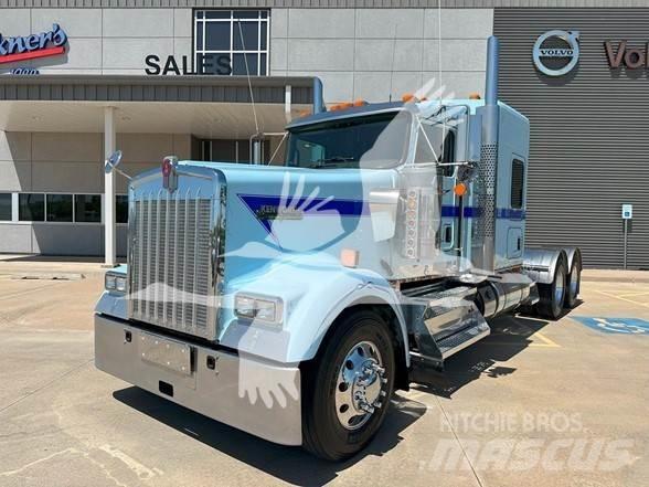Kenworth W900L Ťahače