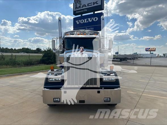 Kenworth W900L Ťahače
