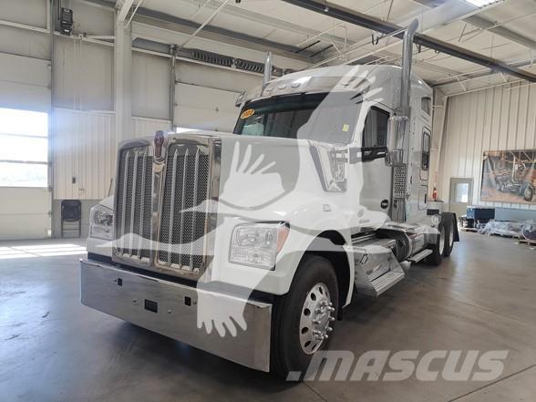 Kenworth W990 Ťahače