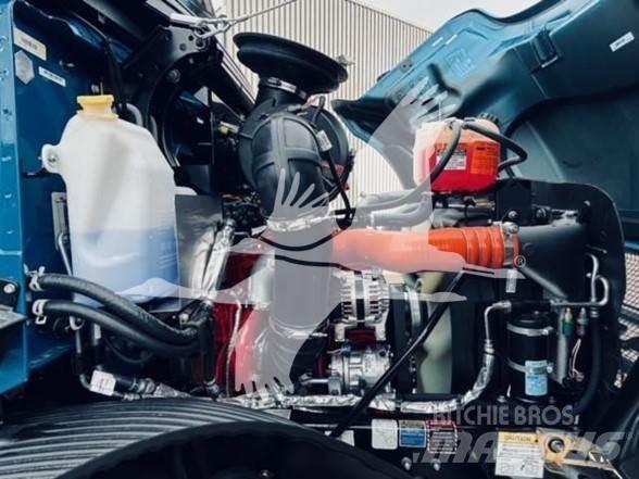 Mack MD6 Sklápače
