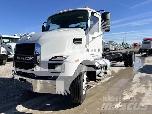 Mack MD6 Nákladné vozidlá bez nadstavby