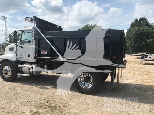 Mack MD6 Sklápače