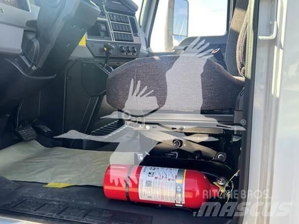 Mack MD6 Cisternové nákladné vozidlá