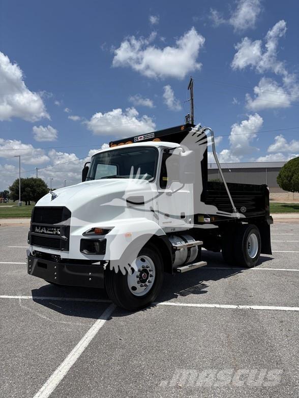 Mack MD6 Sklápače