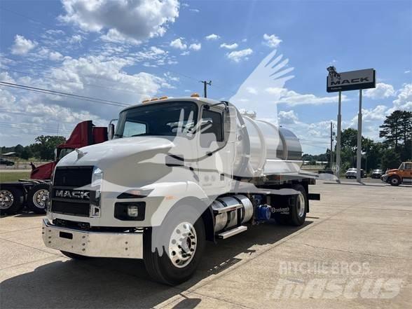 Mack MD7 Stavebníctvo - ostatné