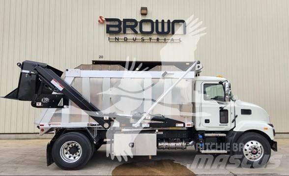 Mack MD7 Stavebníctvo - ostatné