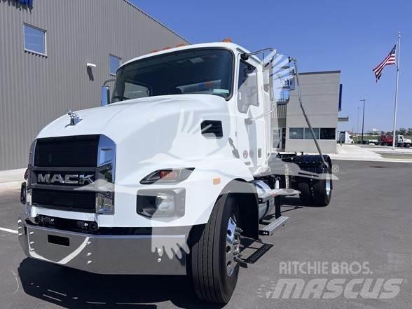 Mack MD7 Stavebníctvo - ostatné