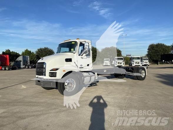 Mack MD7 Nákladné vozidlá bez nadstavby