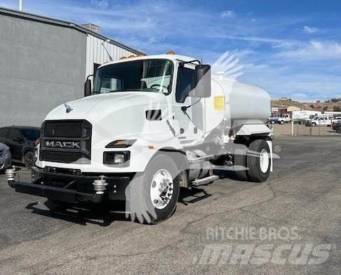 Mack MD7 Cisternové nákladné vozidlá