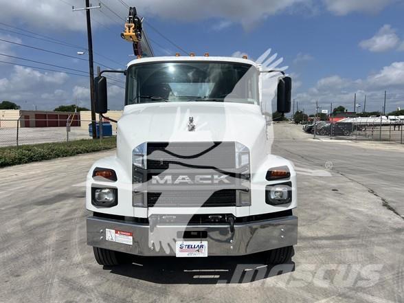 Mack MD7 Stavebníctvo - ostatné