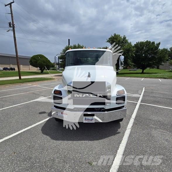 Mack MD7 Stavebníctvo - ostatné