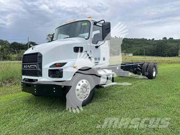 Mack MD7 Nákladné vozidlá bez nadstavby