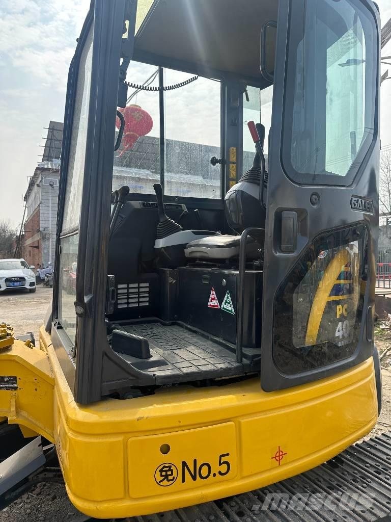 Komatsu PC 40 Mini rýpadlá < 7t