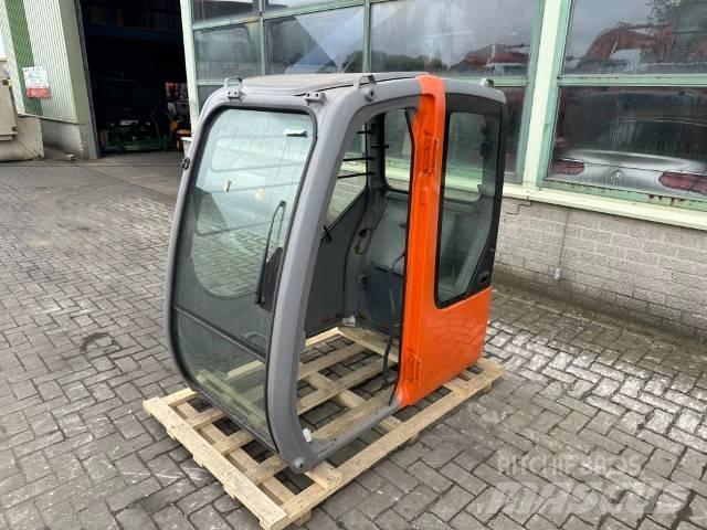 Hitachi ZX 70 Pásové rýpadlá