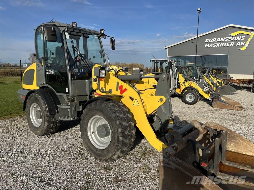 Wacker Neuson WL 52 Kolesové nakladače