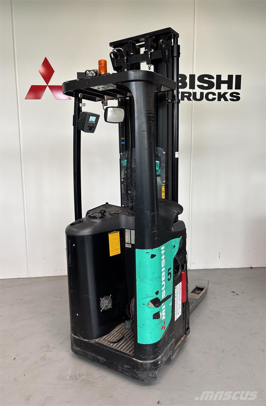 Mitsubishi SBR16N Samohybné vozíky