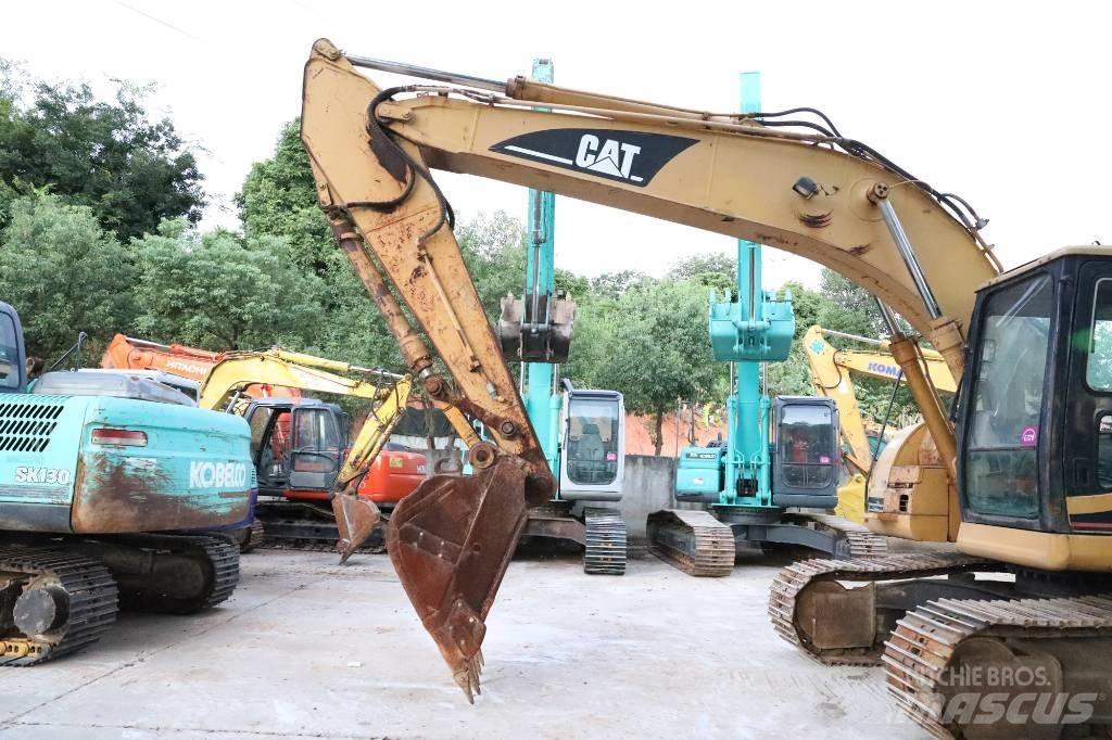CAT 320BU Pásové rýpadlá