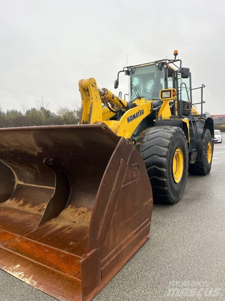 Komatsu WA 500-6 Kolesové nakladače