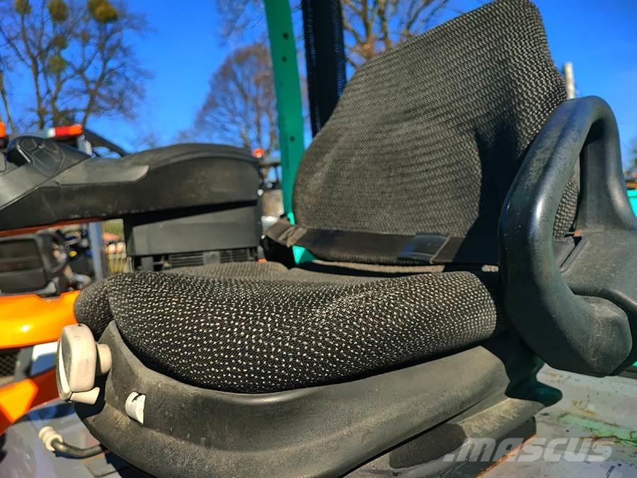 Mitsubishi FD50NT Dieselové vozíky