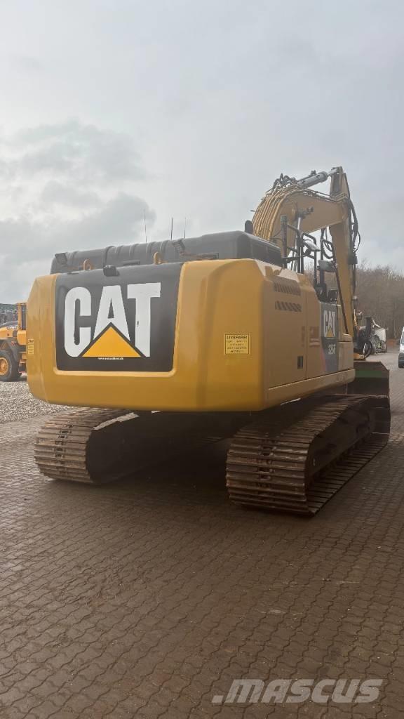 CAT 326 F L Pásové rýpadlá