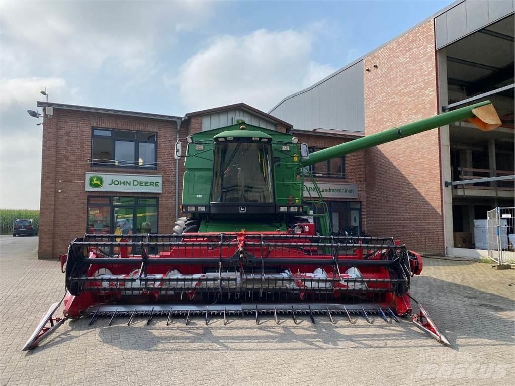 John Deere 2266 Kombinované zberacie stroje
