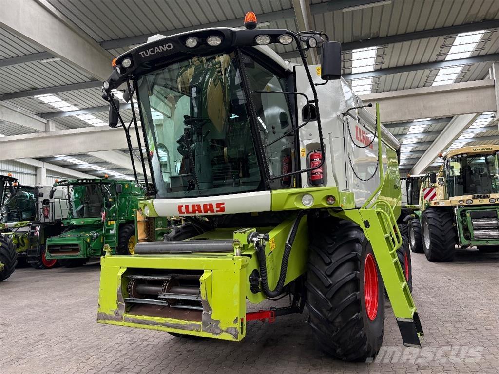 CLAAS Tucano 430 Kombinované zberacie stroje