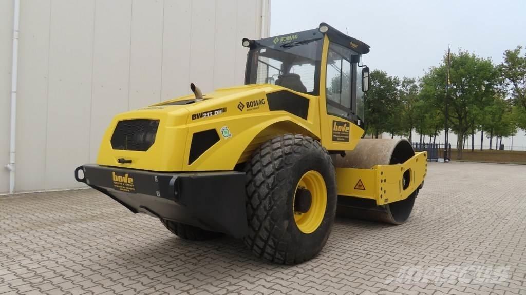 Bomag BW213 DH-5 Ťahačové valce