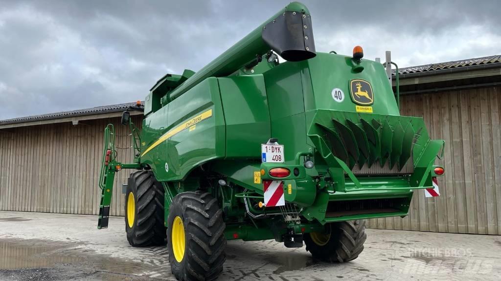 John Deere T 560 Kombinované zberacie stroje