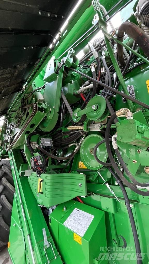 John Deere T 560 Kombinované zberacie stroje