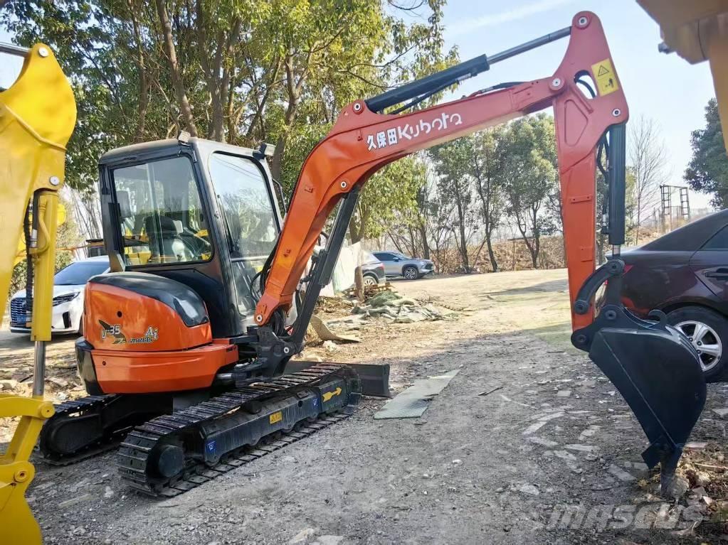 Kubota U 35 Mini rýpadlá < 7t