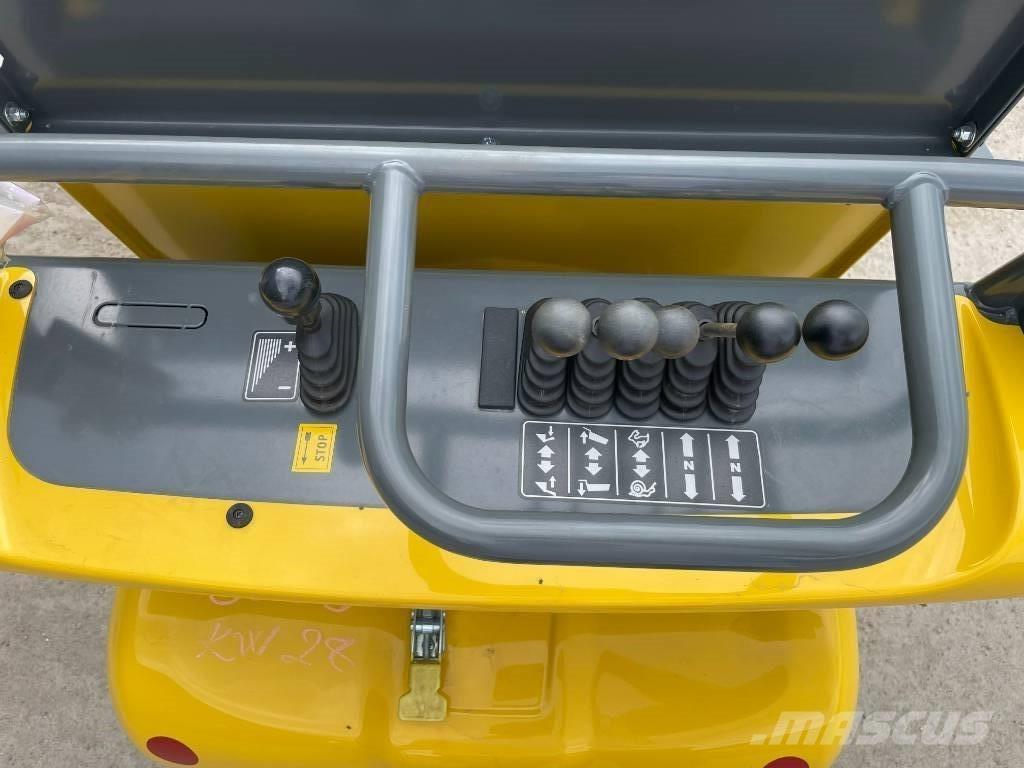 Wacker Neuson DT 08 Stavebné sklápače