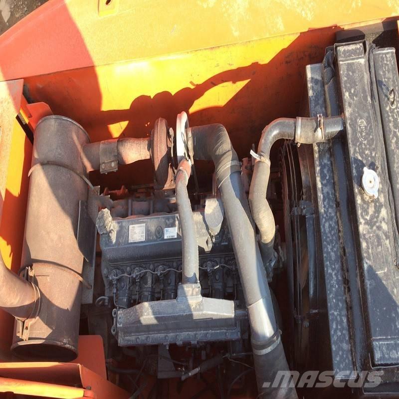 Doosan dh220lc-7 Pásové rýpadlá