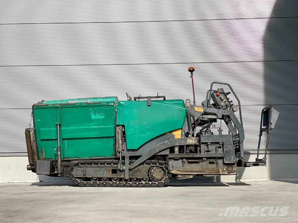 Vögele SUPER 600 Finišéry